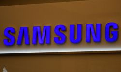 سامسونغ تطلق هاتفاً بمواصفات ممتازة